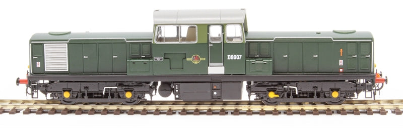 Class 17 - BR Green - D8607 - OO Scale