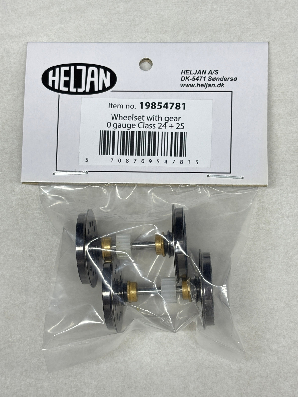 O Gauge Wheelset with Gear, suitable for Class 24 and 25