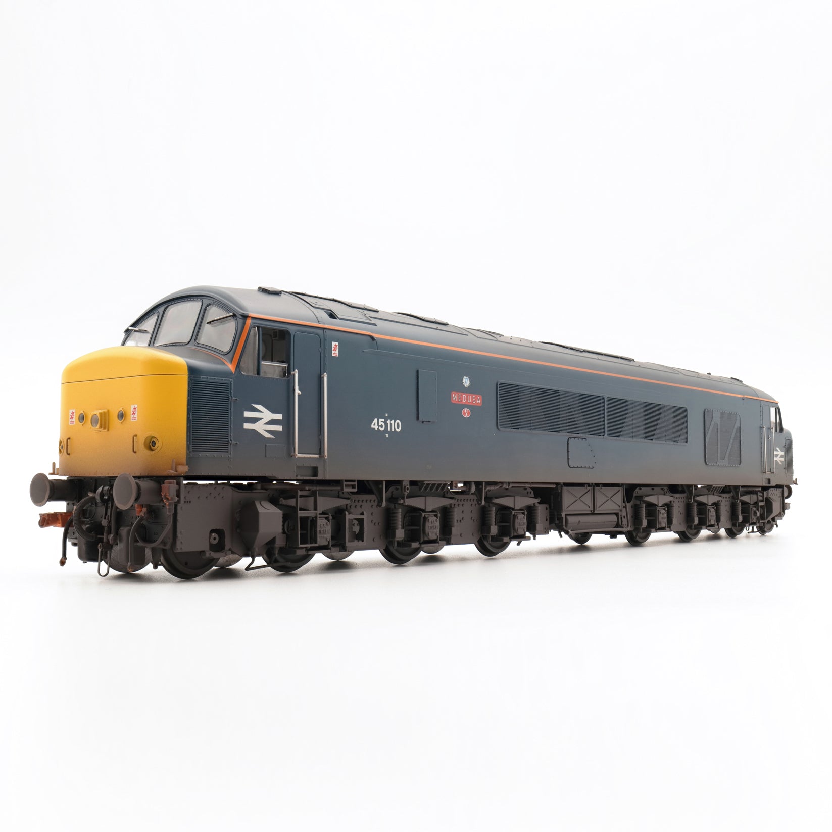 Class 45/1 - BR Blue - 45110 - O Scale - Weathered