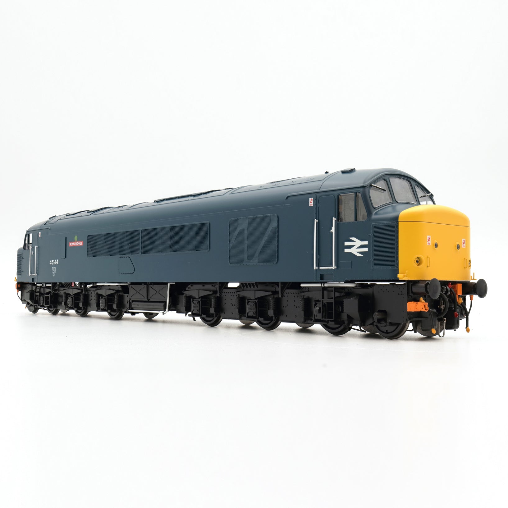 Class 45/1 - BR Blue - 45144 - O Scale
