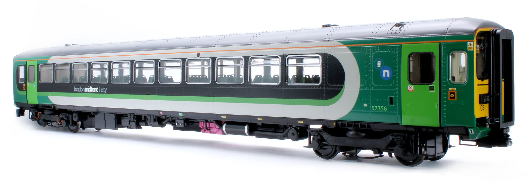 Class 153 - London Midland - 153356 - O Scale - DCC Sound Fitted