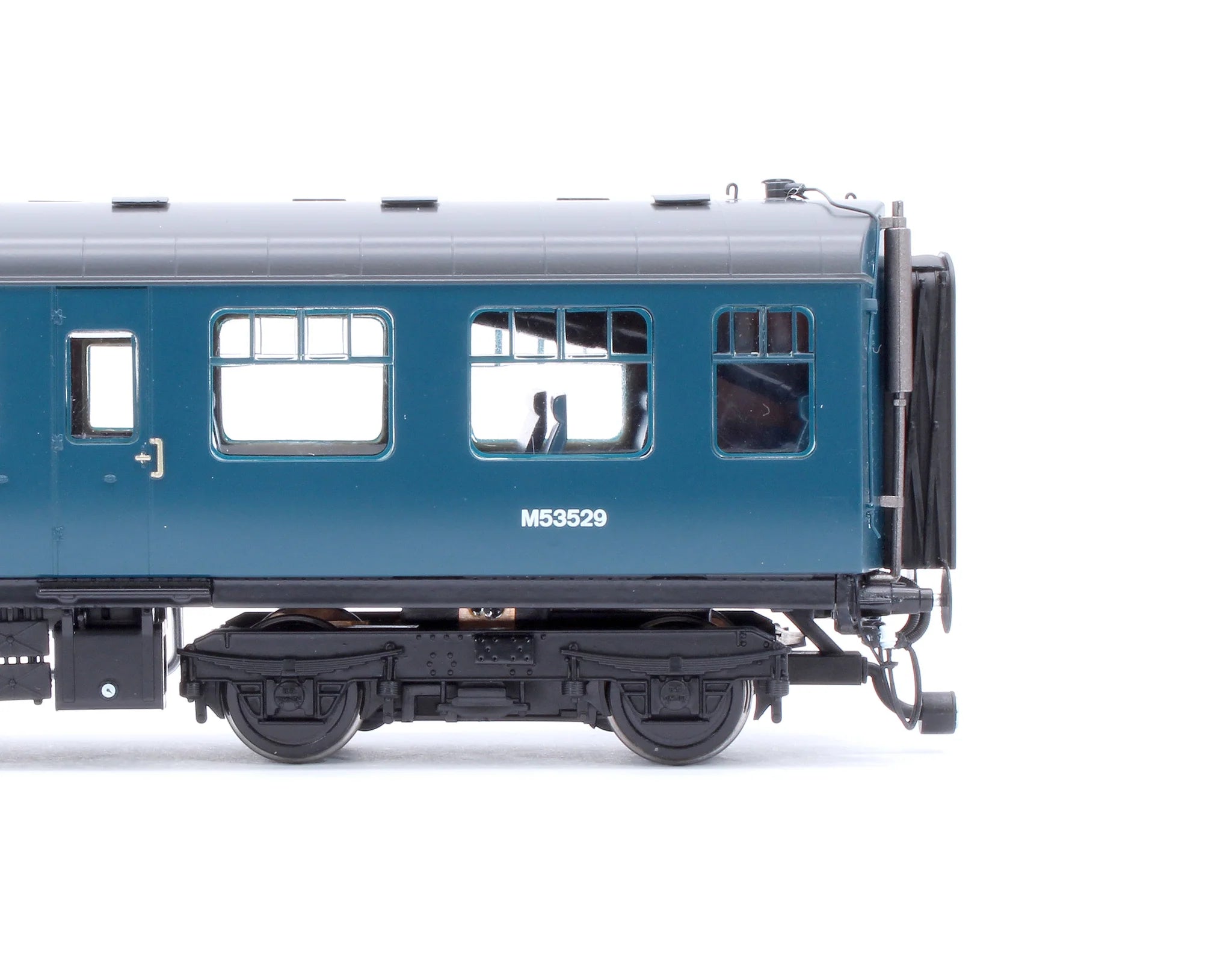 Class 104 - BR Blue - M53421+M53529 - OO Scale