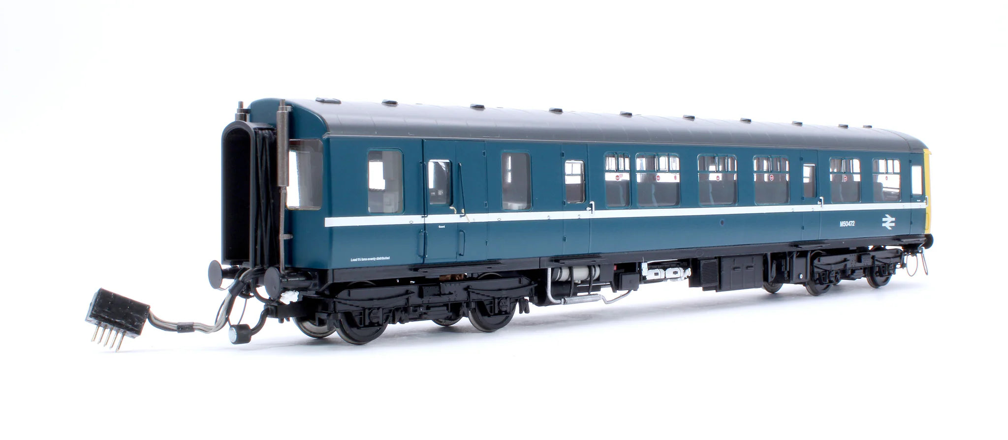 Class 104 - BR Blue (White Stripe) - M50472+M59180+M50524 - OO Scale