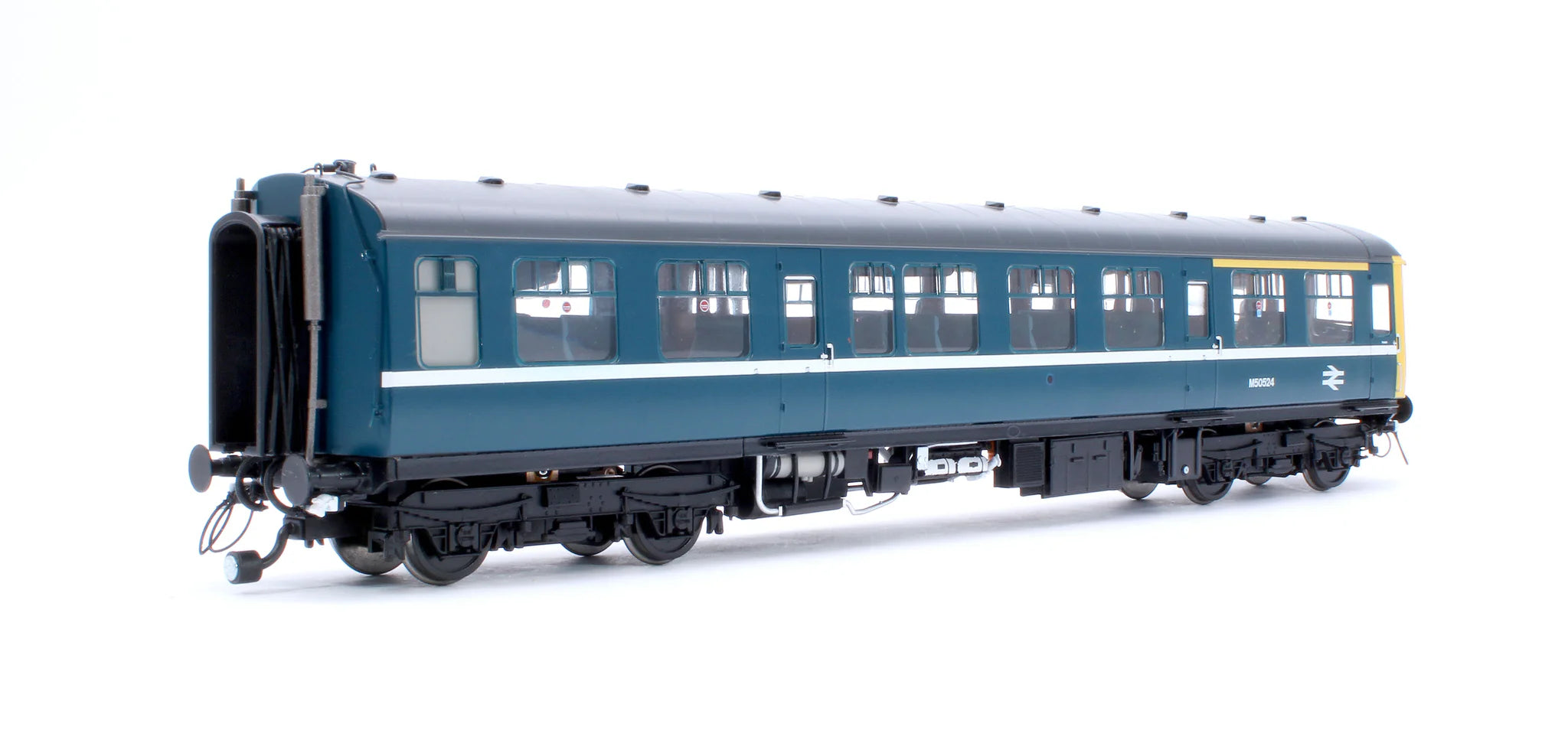Class 104 - BR Blue (White Stripe) - M50472+M59180+M50524 - OO Scale