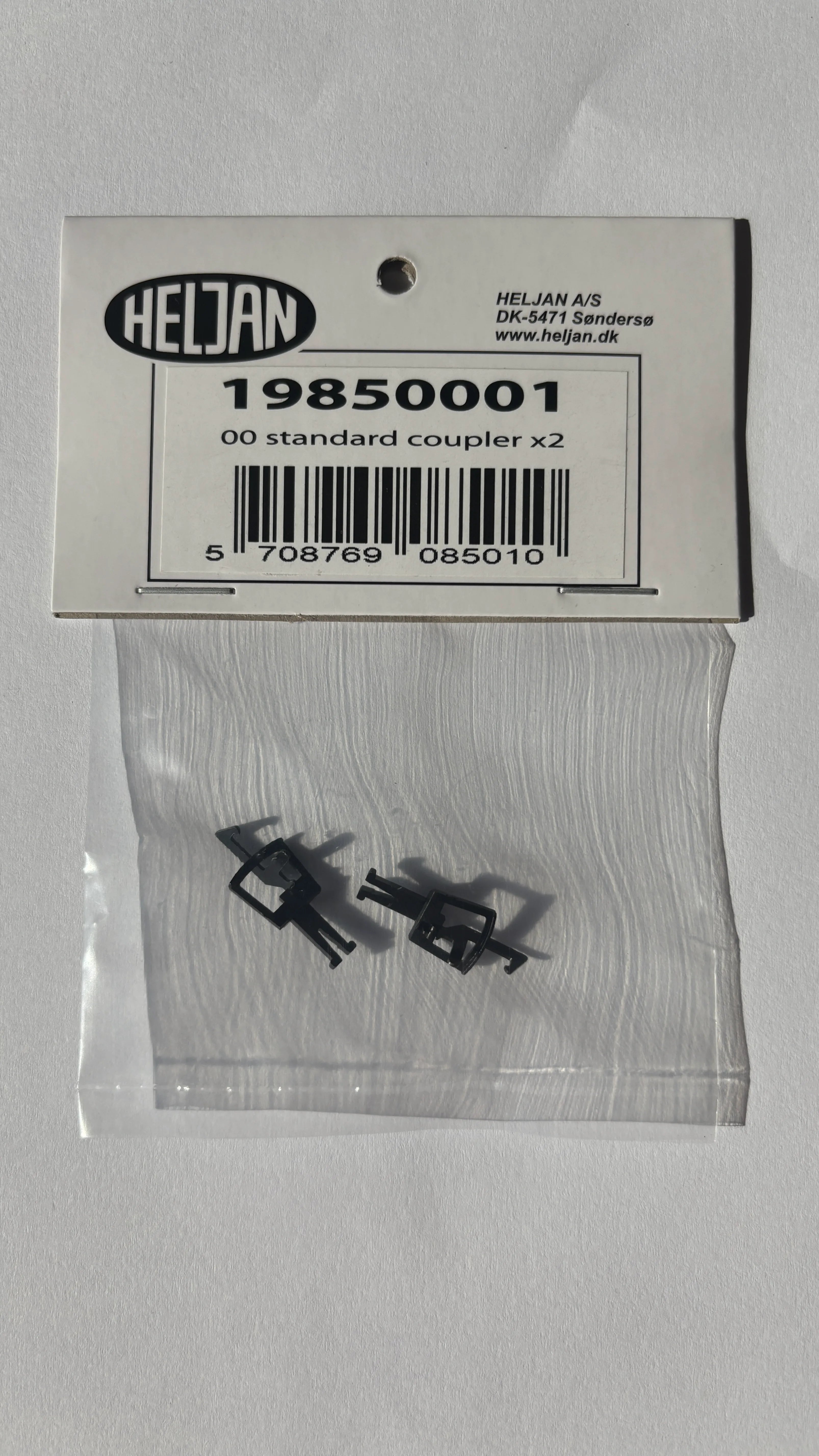 Tension Lock Couplings - Black - Pair - OO Scale