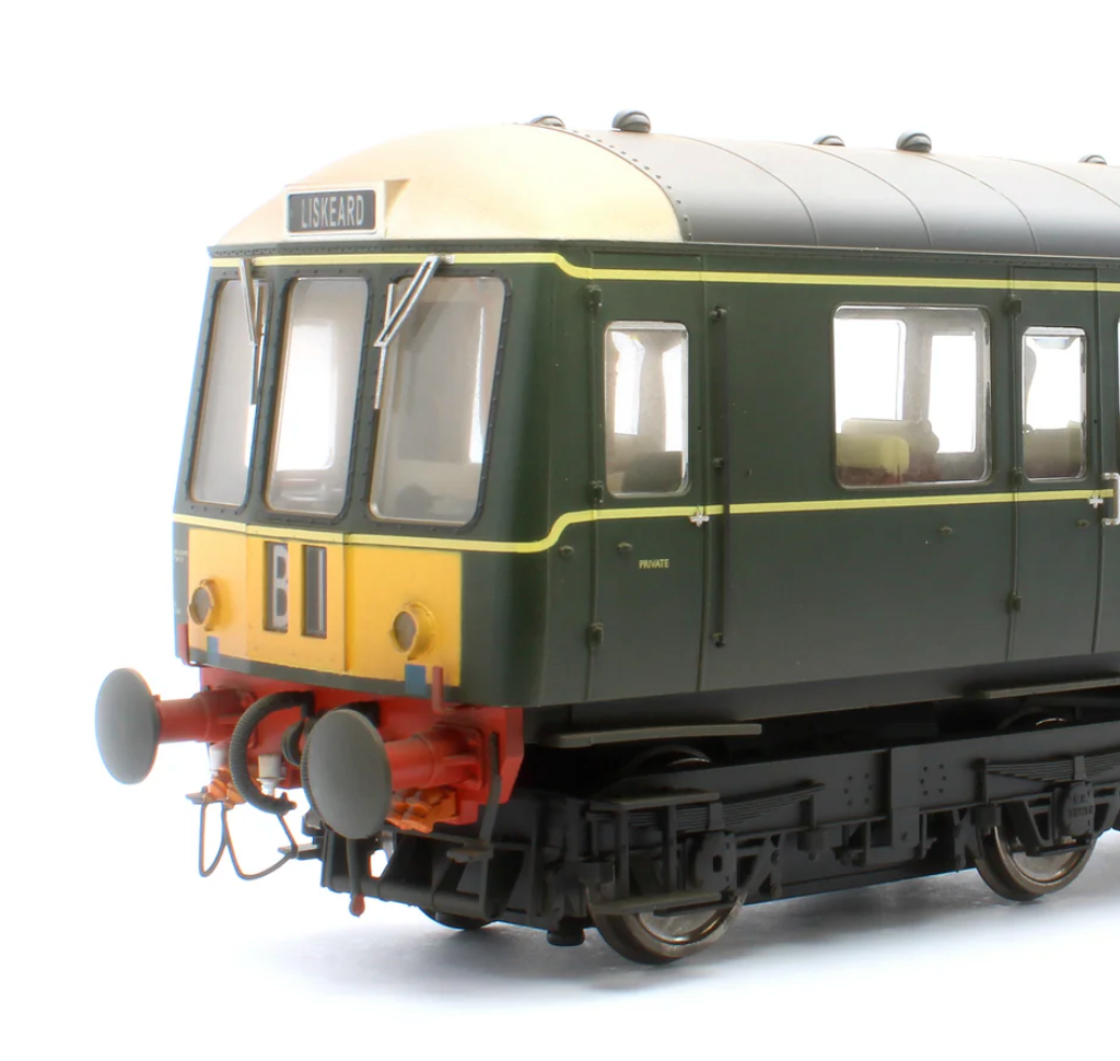 クラス122 - BRグリーン - W55017 - Oスケール - ウェザリング済み